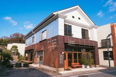 「地域とつながるリトリートハウス～波と月～」第51回東京建築賞リノベーション賞および優秀賞を受賞